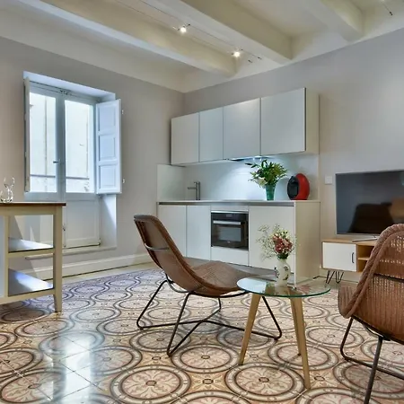 Apartment Mint Suites No1 *